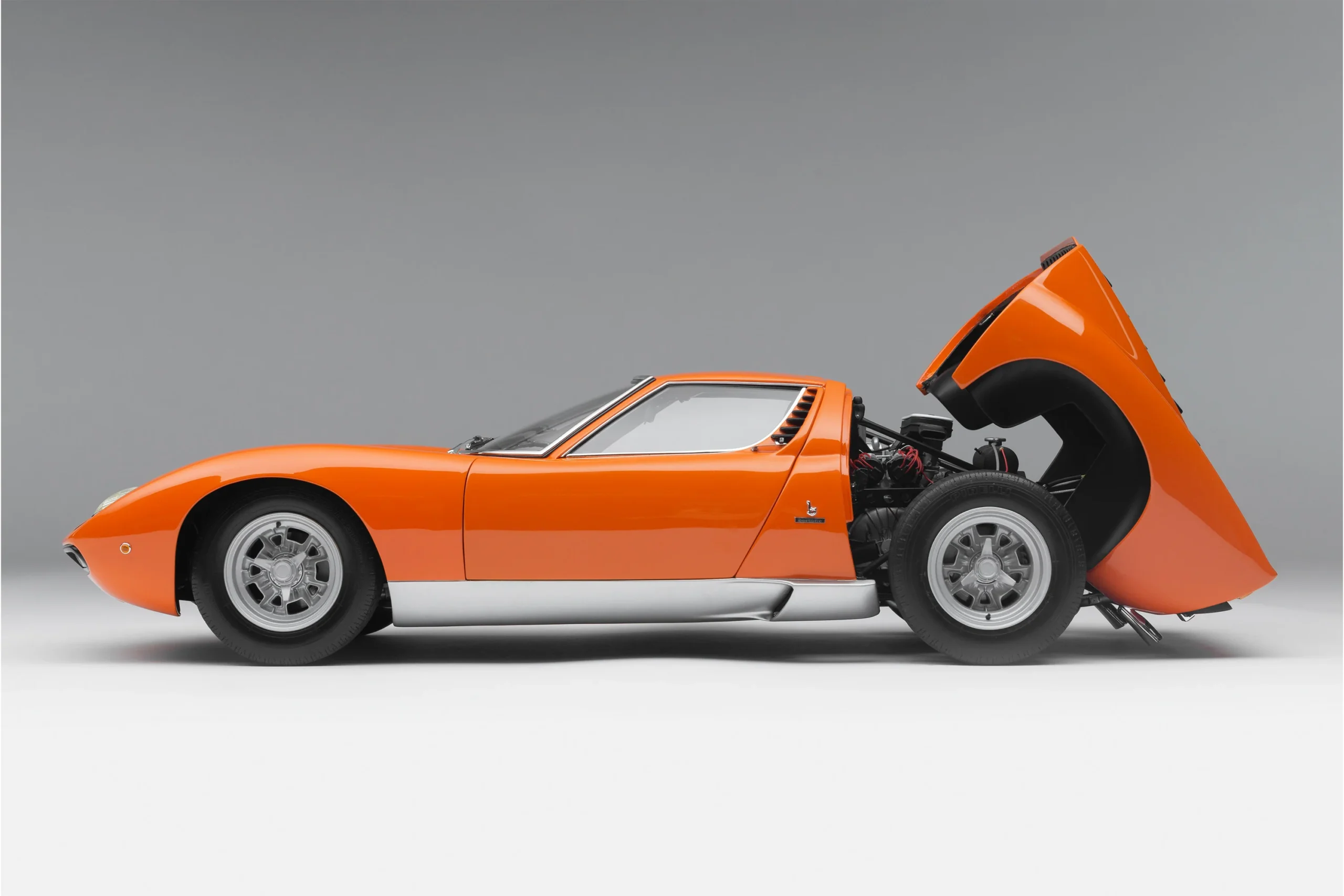 Amalgam Lamborghini Miura P400 SV (1971) | Edition in orange 1:8 – Bild 4