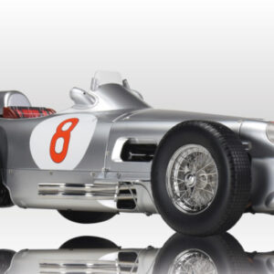 IXO Mercedes W196 Bausatz Fangio #8 - 1/8