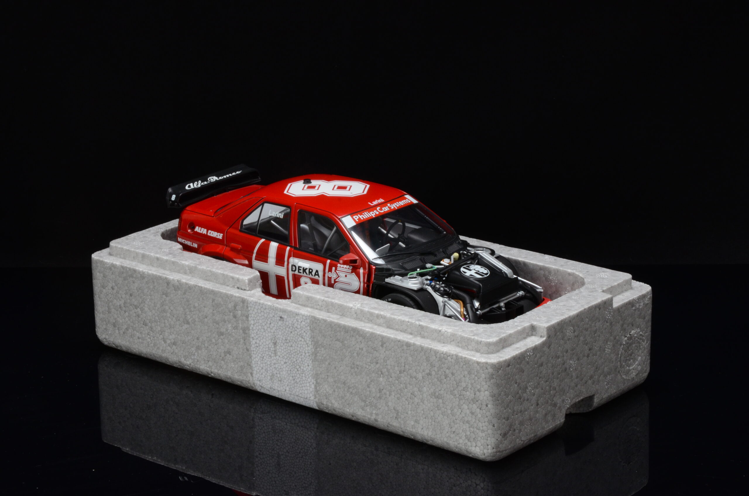 Alfa Romeo 155 V6 TI DTM 1993 Zolder Larini 1/18 – Bild 8
