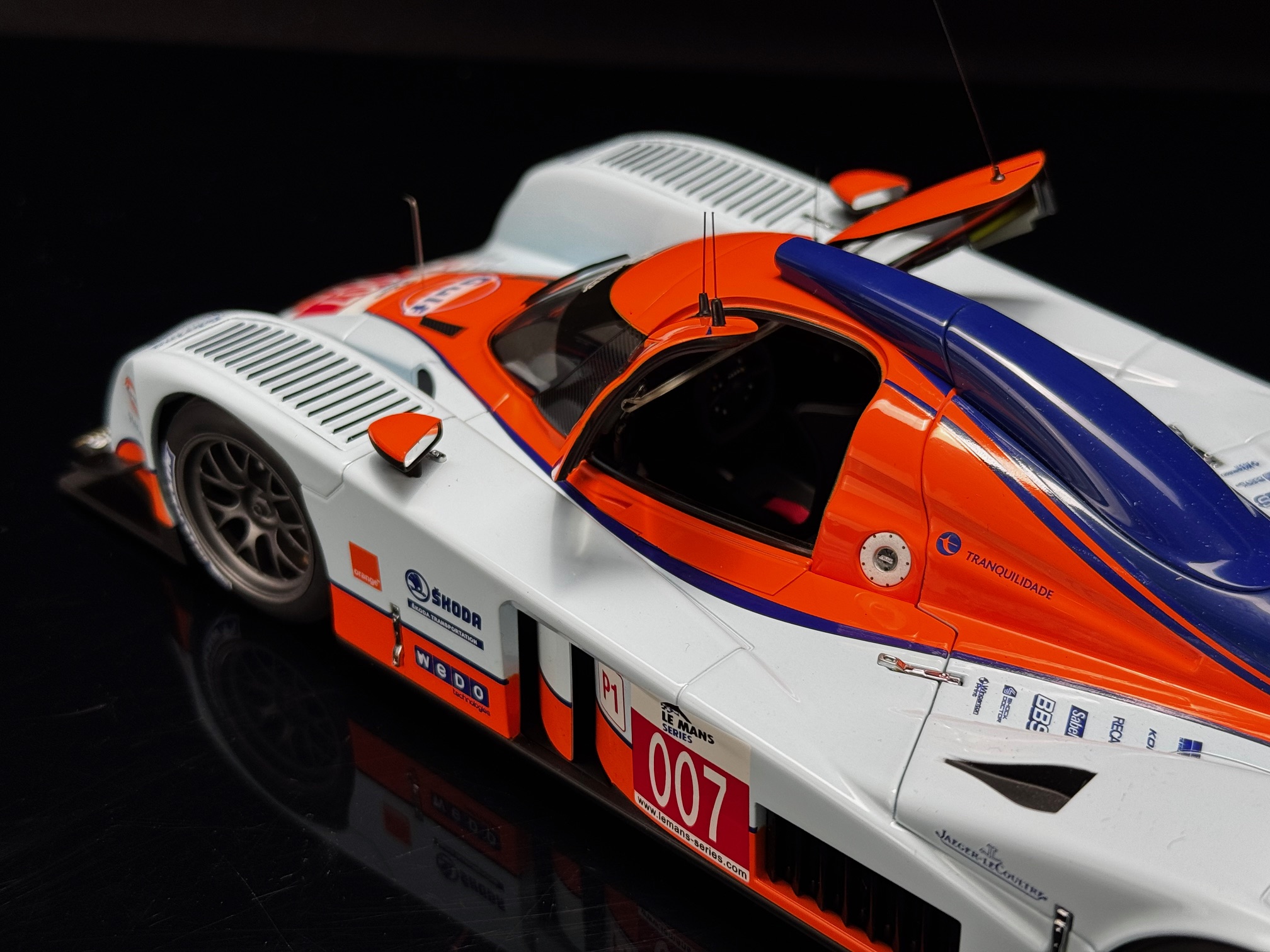 AUTOart Lola Aston Martin LMP1 2009