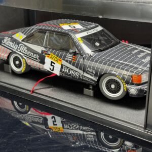 AUTOart メルセデス・ベンツ 500 SEC AMG SPA 1989 - 1/18