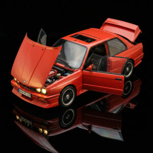 IXO BMW M3 E30 Bausatz - 1/8