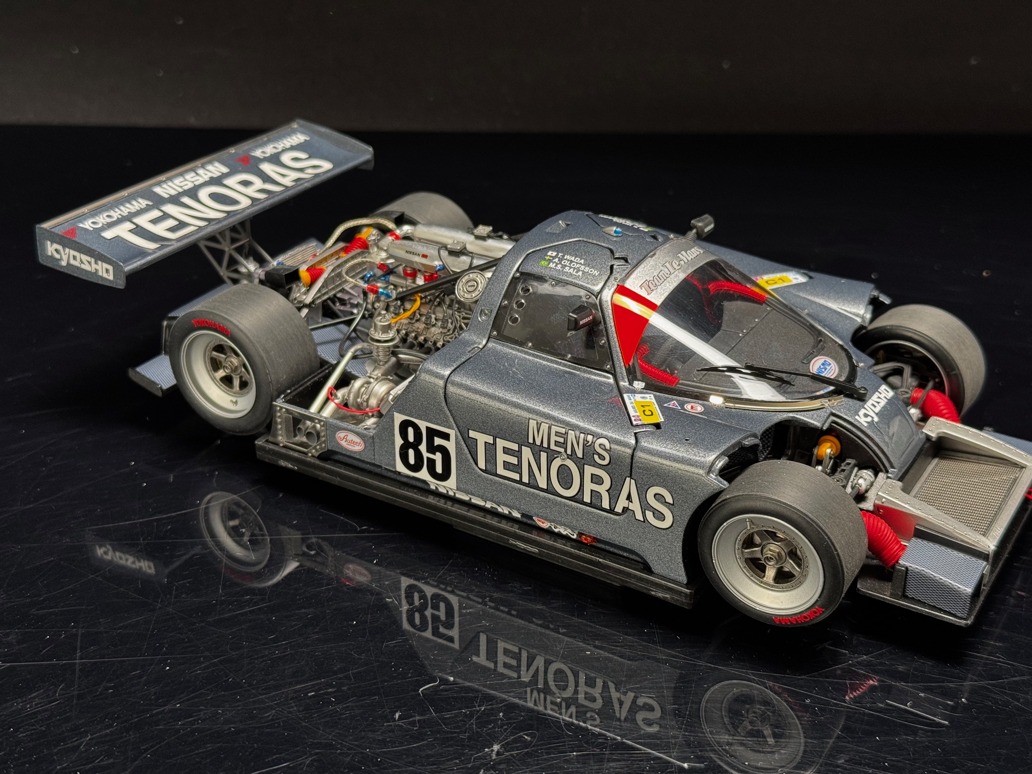 Exoto 1:18 RACE WEATHERED 1989 Calsonic Nismo Nissan R89C Le Mans