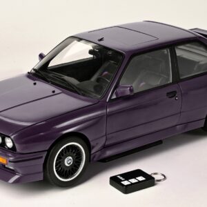 IXO BMW M3 E30 Macao Blau