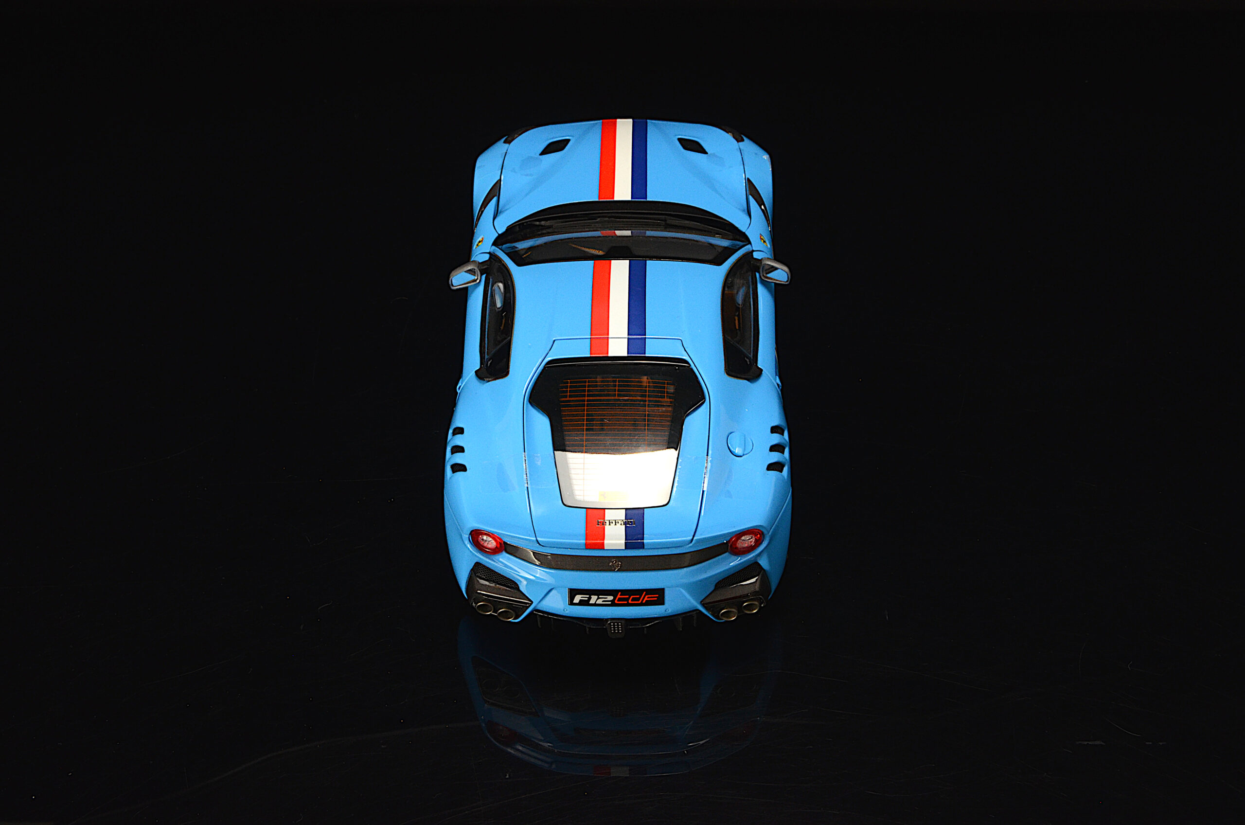 BBR Ferrari F12 TDF Tailor Made hellblau - 1/18 - Image 3