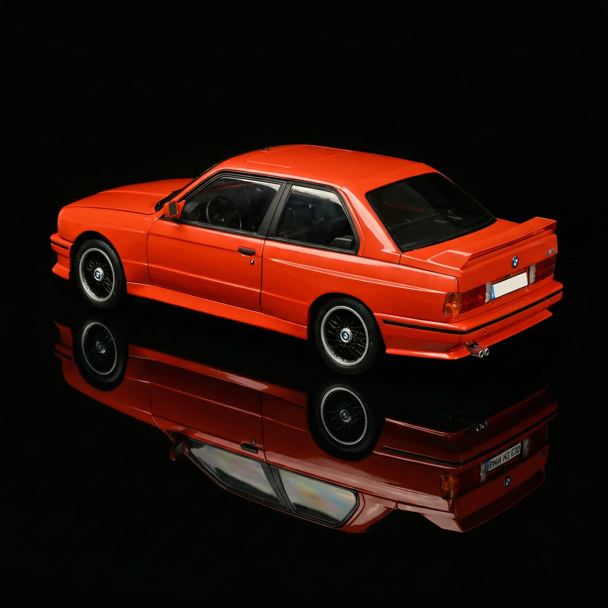 IXO Bausatz 1:8 des BMW M3 E30 - 1/8 - Image 4