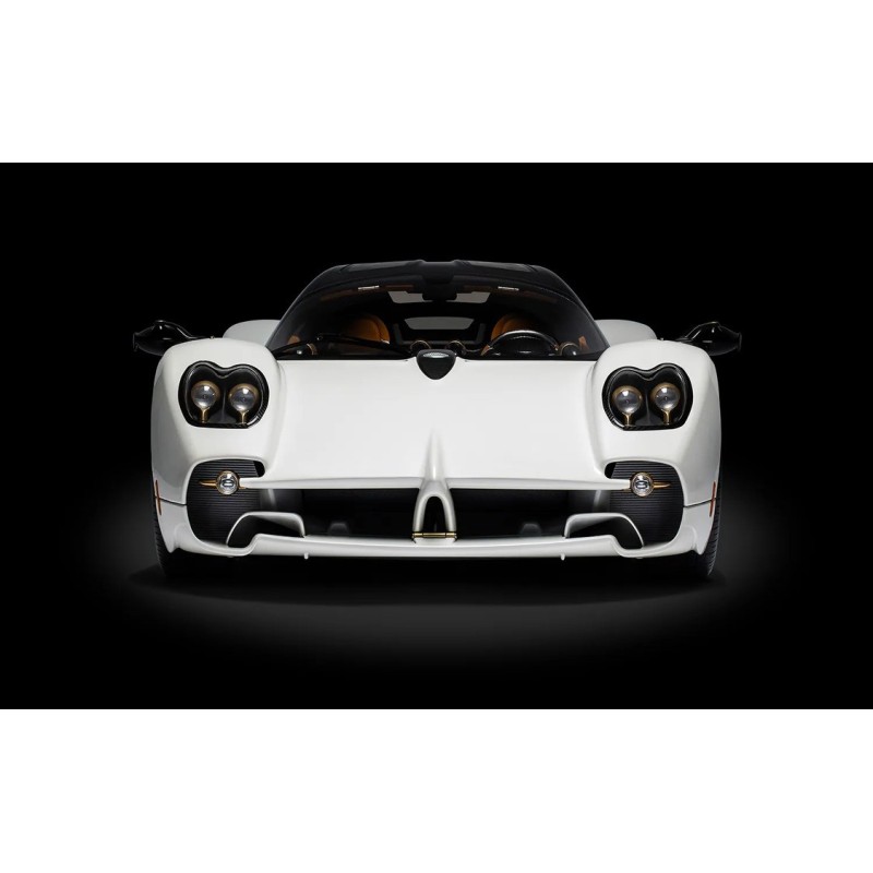 Pocher Pagani Utopia Coupé - Bianco Perla Bausatz 1:8 - Image 6