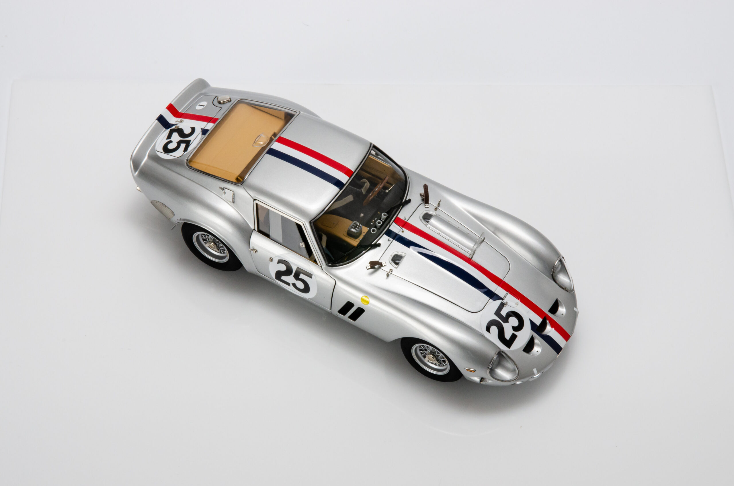 Martisan Modelcars24 Ferrari 250 GTO Chassis 3445 GT Norinder one of 20 - 1/18 - Imagen 8