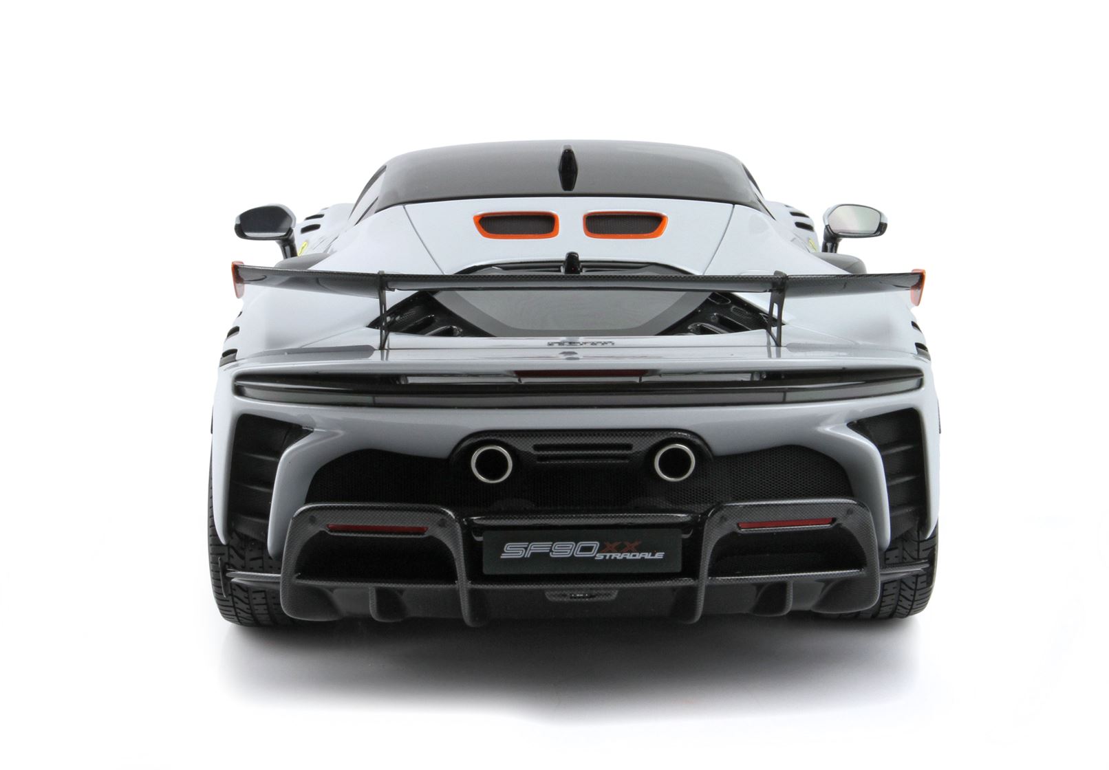 BBR Ferrari SF90XX Stradale - Arctic White | 1:12 – Bild 6