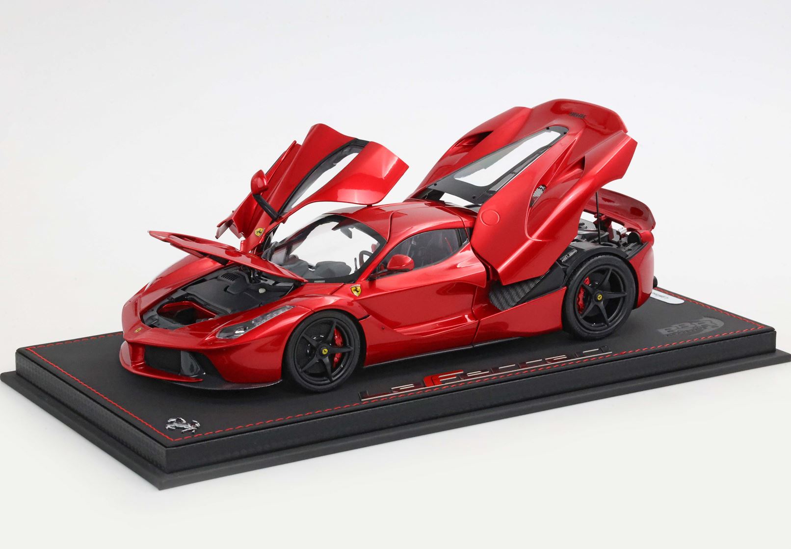 BBR Ferrari LaFerrari 2012 Luxury Pack - Red F1 2007 | 1:18