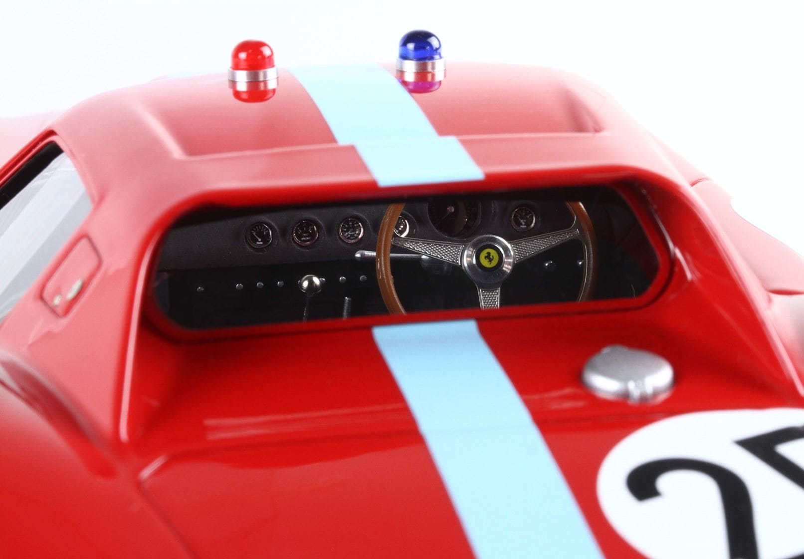 BBR Ferrari 250 GTO 24h Le Mans 1964 S/N 4399 GT Car No. 25 | 1:18 - Image 4