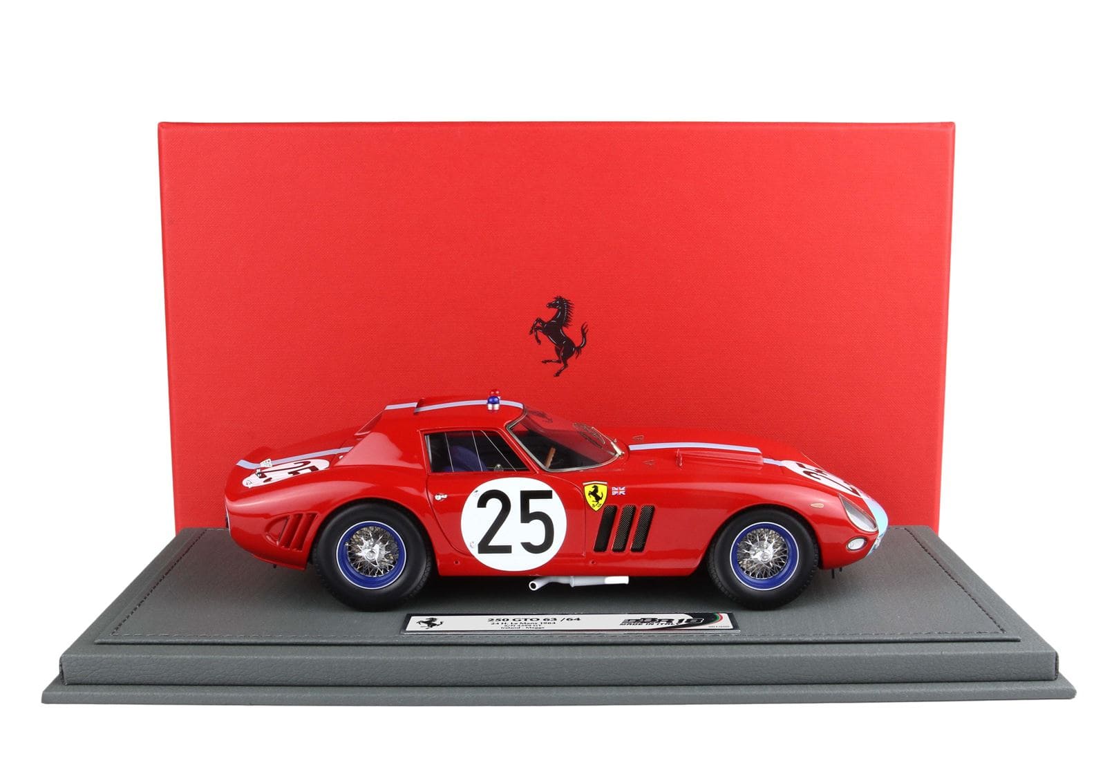 BBR Ferrari 250 GTO 24h Le Mans 1964 S/N 4399 GT Car No. 25 | 1:18 - Image 9