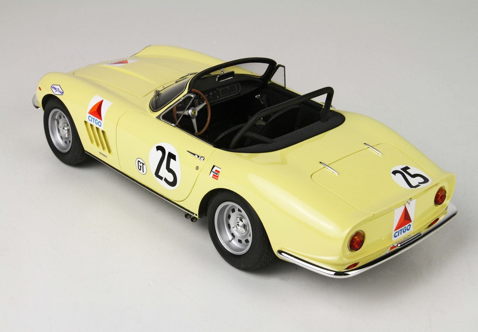 BBR Ferrari 275 GTS 4 NART Sebring 1967 - Yellow | 1:18 - Image 11
