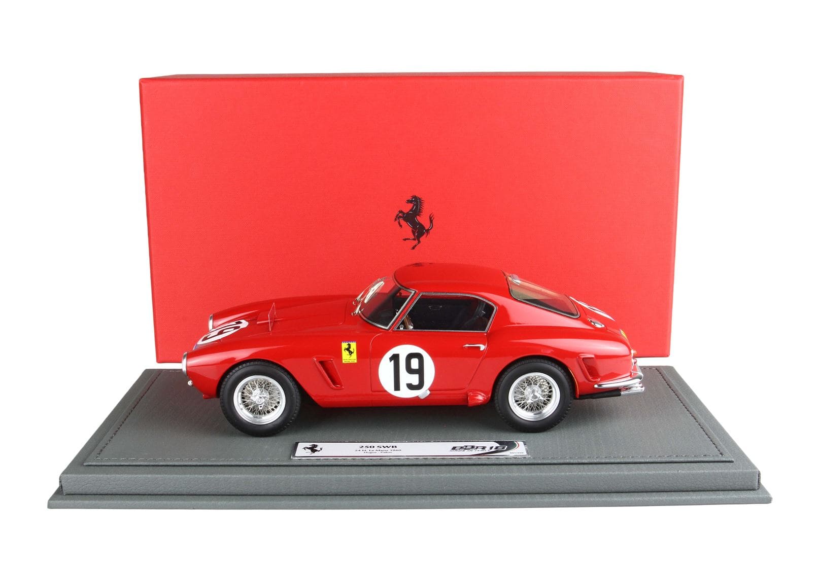 BBR Ferrari 250 SWB 24H Le Mans 1960 N.19 Team NART Hugus - Pabst | 1:18 - Immagine 6