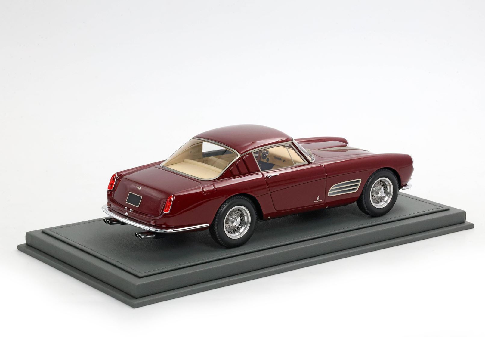 BBR Ferrari 410 Superamerica Serie III SN 1495 SA - Ruby Red | 1:18 - 画像2