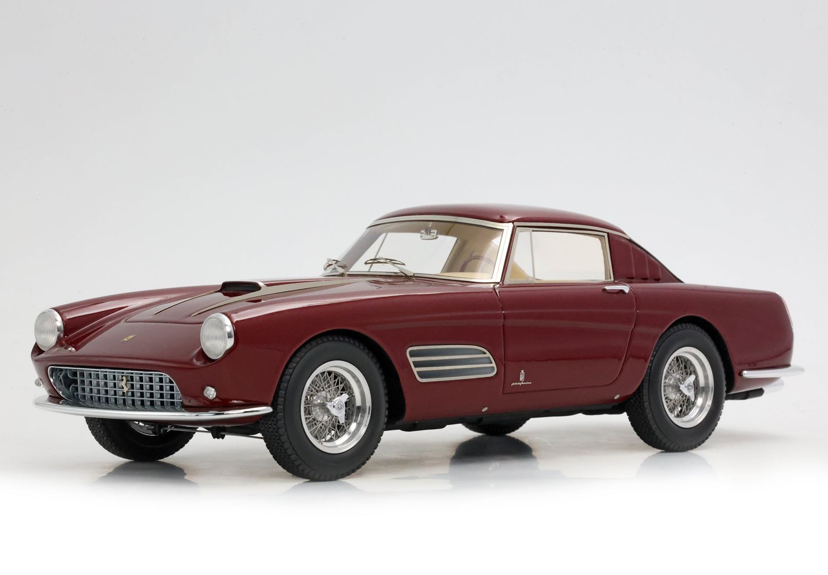 BBR Ferrari 410 Superamerica Serie III SN 1495 SA - Ruby Red | 1:18 - 画像3