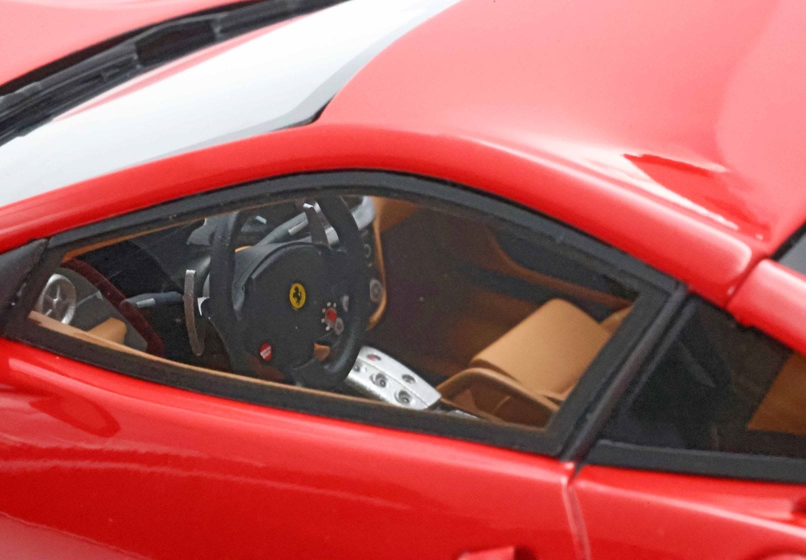 BBR Ferrari 599 GTB Fiorano 2006 Automatic Transmission - Red | 1:18 – Bild 9