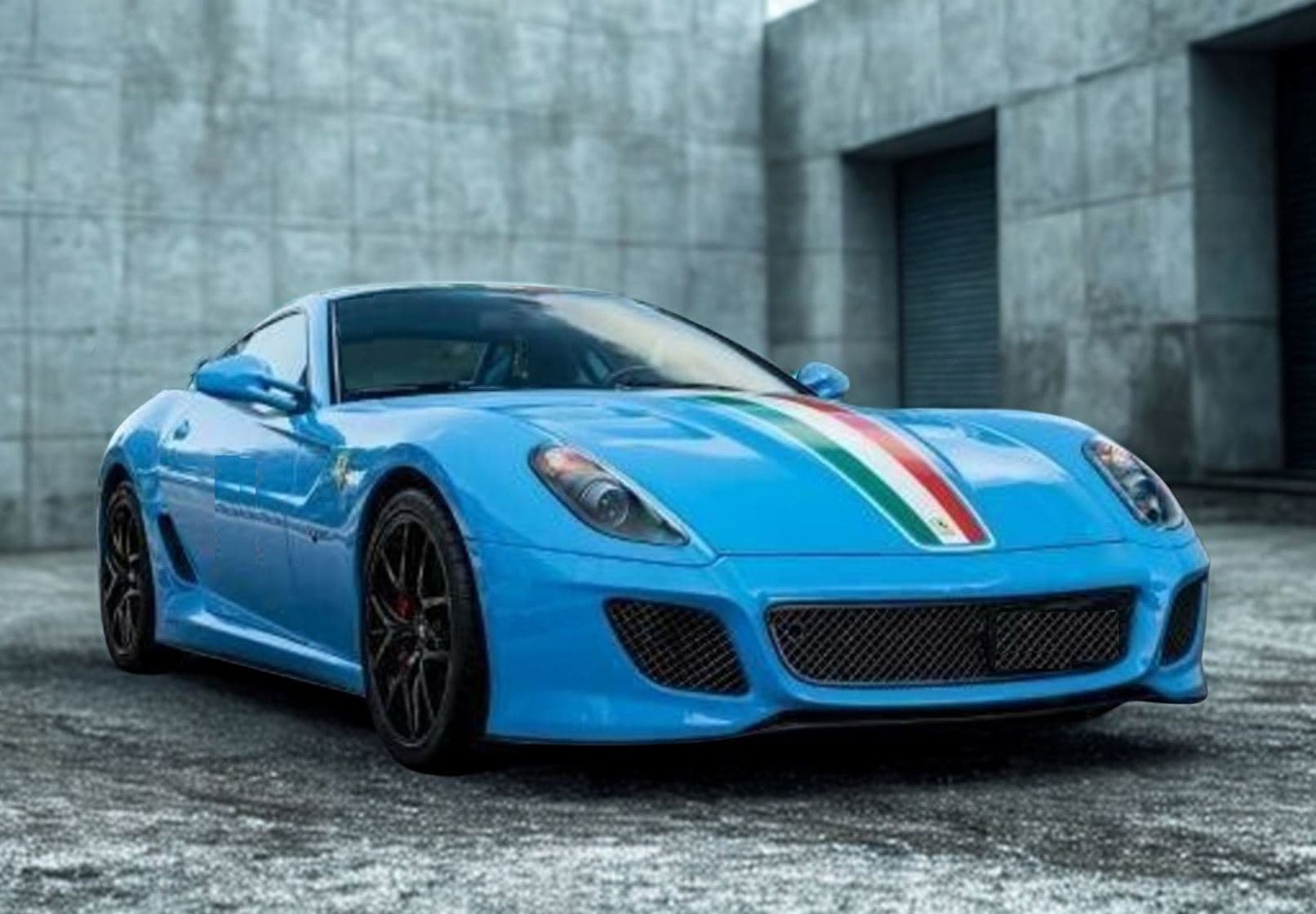 BBR Ferrari 599 GTO 2010 - Baby Blue with Italian Stripe | 1:18