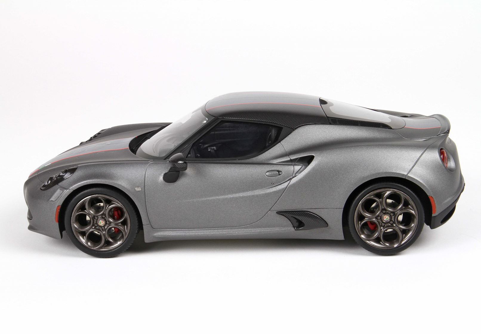 BBR Alfa Romeo 4C Competizione - Matte Vesuvio Grey | 1:18 - Image 6