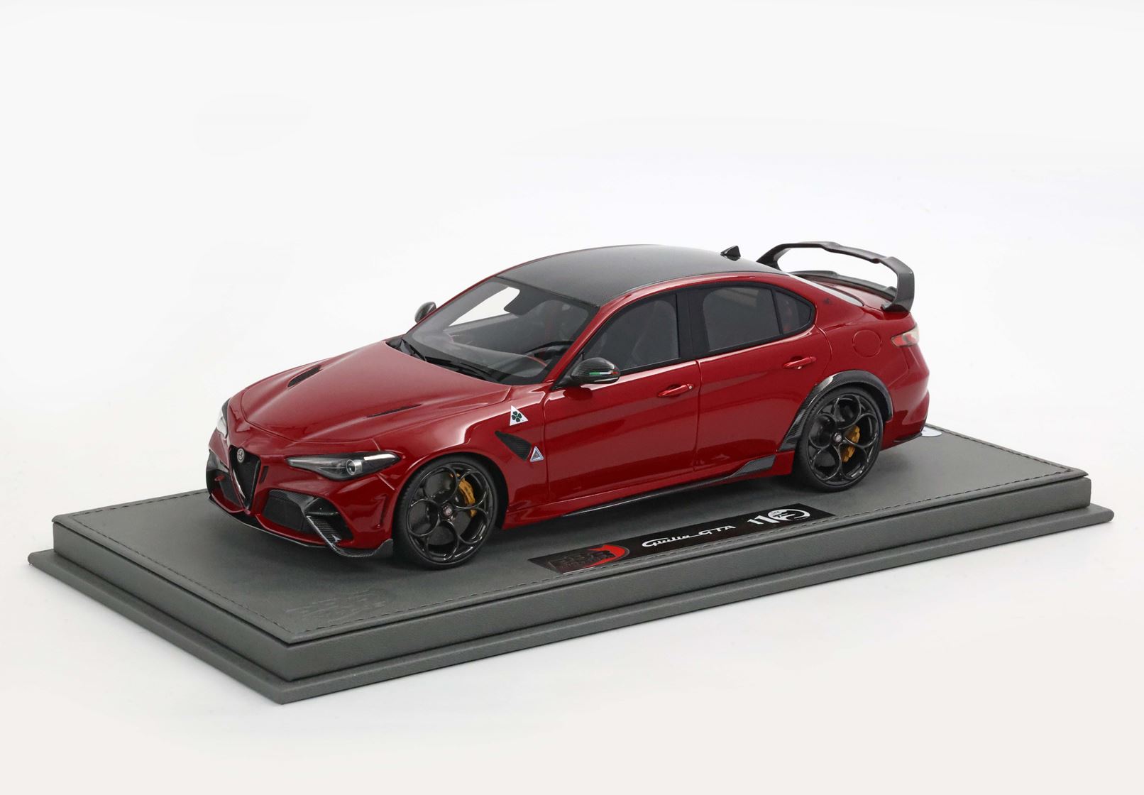 BBR Alfa Romeo Giulia GTA Special Version Rear Spoiler - Competizione Red | 1:18