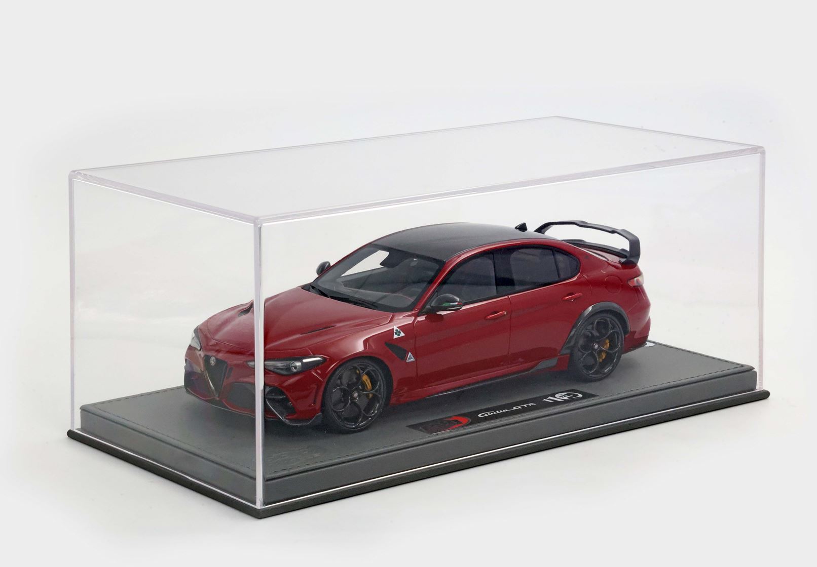 BBR Alfa Romeo Giulia GTA Special Version Rear Spoiler - Competizione Red | 1:18 - Image 7