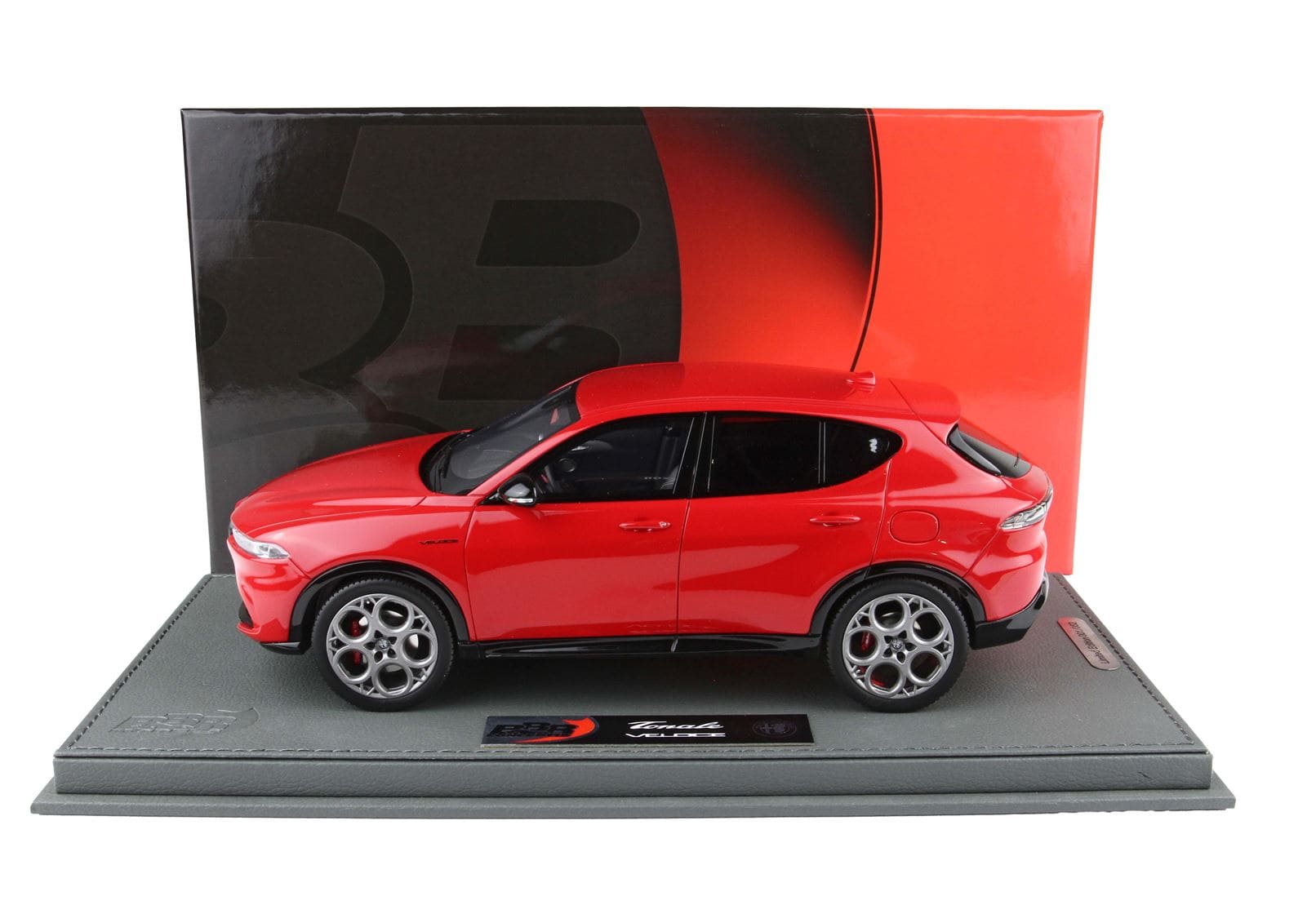 BBR Alfa Romeo Tonale Veloce Plug-in Hybrid - Alfa Red | 1:18 - Image 6