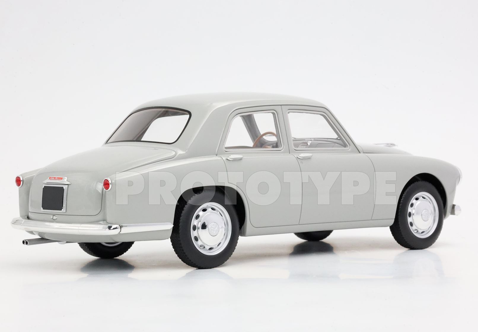 BBR Alfa Romeo 1900 By RGM Design - Alba Grey | 1:18 – Bild 2