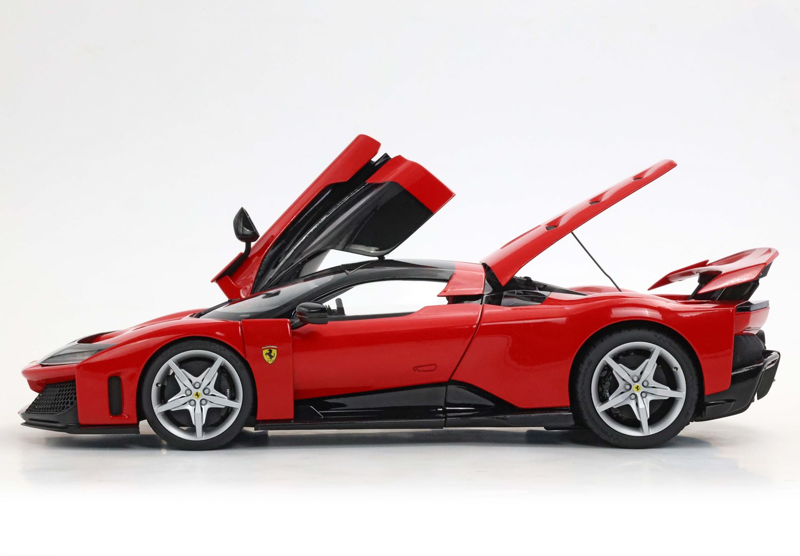 BBR Ferrari F80 - Red | 1:18 - Image 4