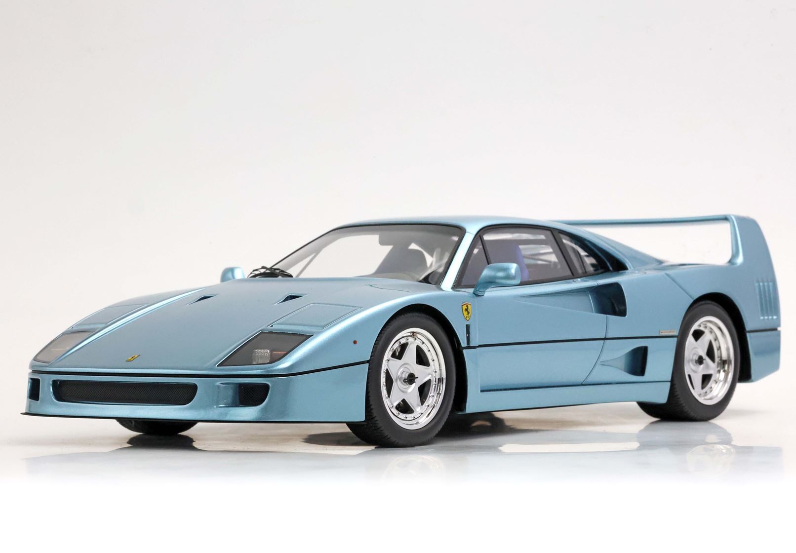 BBR Ferrari F40 1987 - Hyperion Blue | 1:18 - Image 5