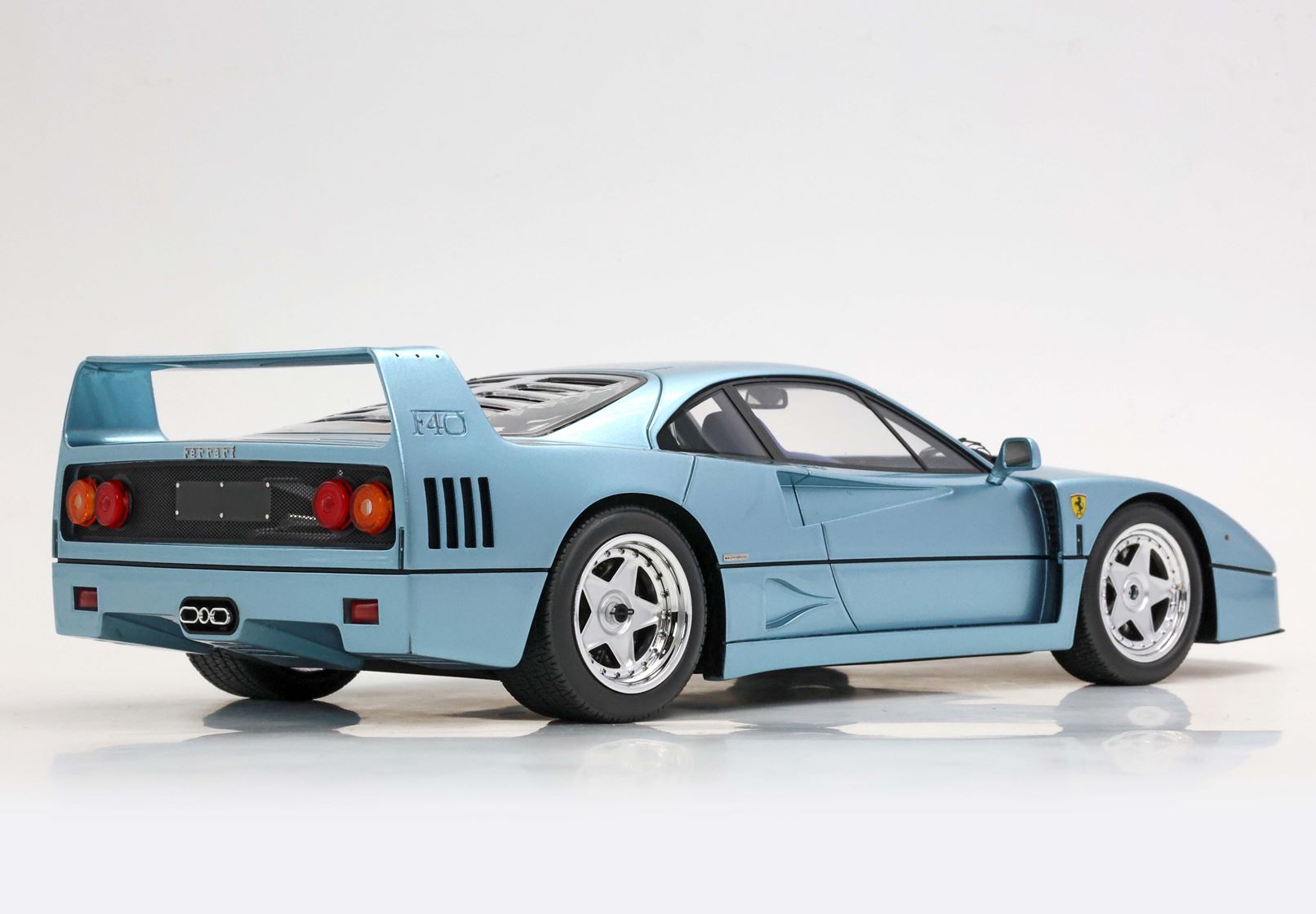 BBR Ferrari F40 1987 - Hyperion Blue | 1:18 - Image 6