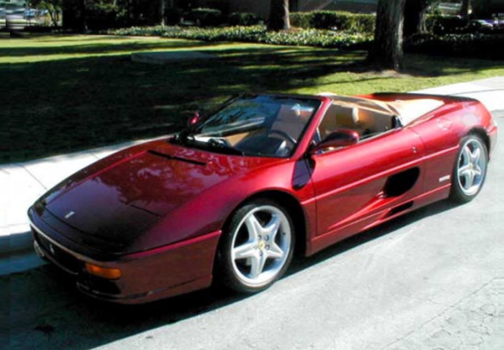 BBR Ferrari 355 F1 Spider Automatic Gearbox - Fiorano Red | 1:18
