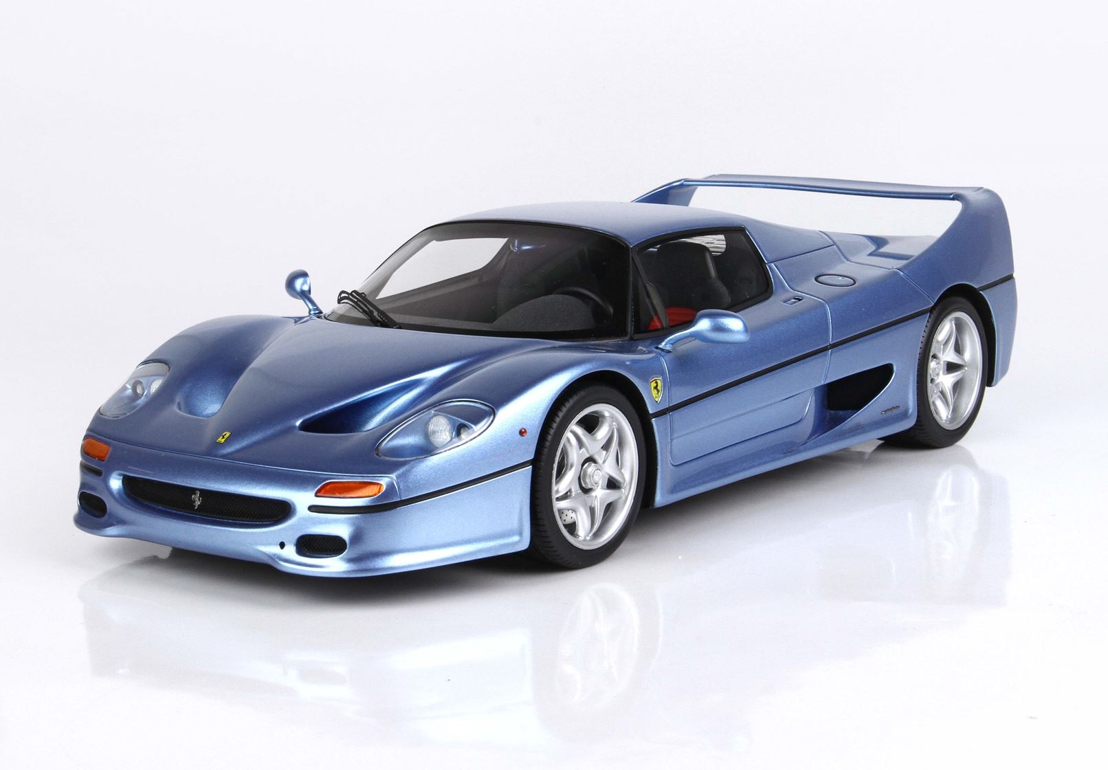 BBR Ferrari F50 Coupe 1995 - Metallic Light Blue | 1:18 – Bild 7