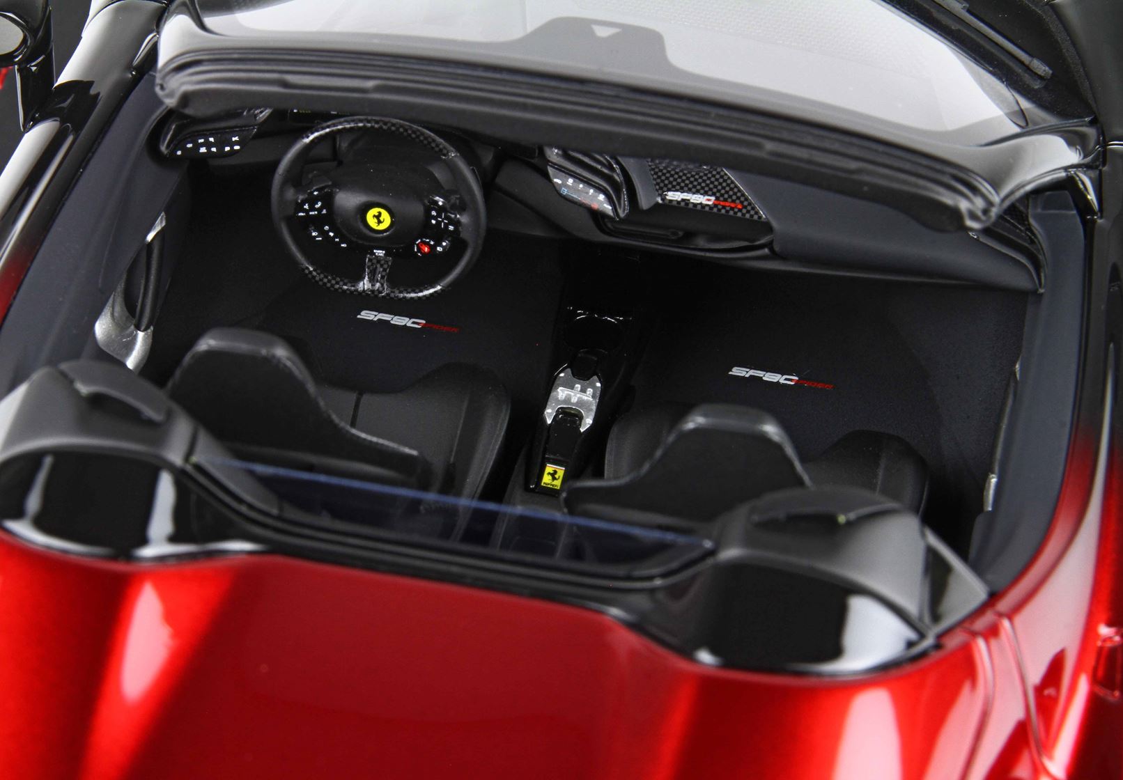 BBR Ferrari SF90 Spider - Magma Red / Black | 1:18 - Imagen 7