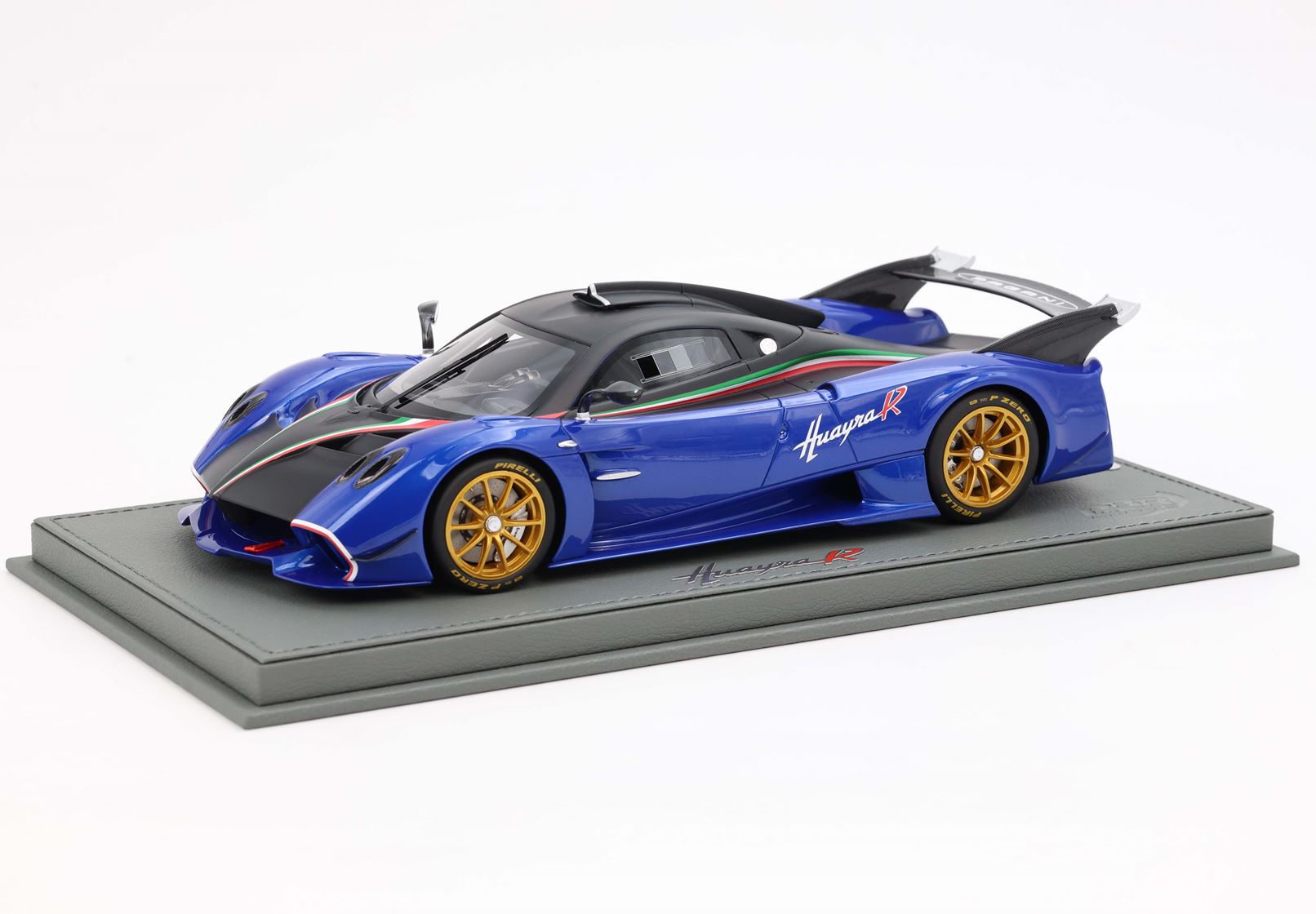BBR Pagani Huayra R - Matte Black and French Blue | 1:18