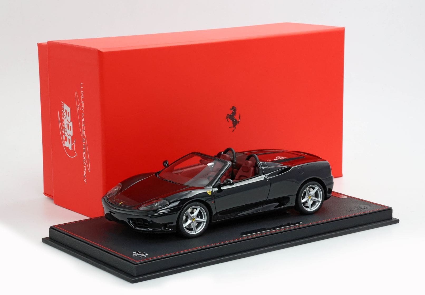 BBR Ferrari 360 Modena Spider Manual Transmission - Gloss Black - Bordeaux | 1:18 - Image 10