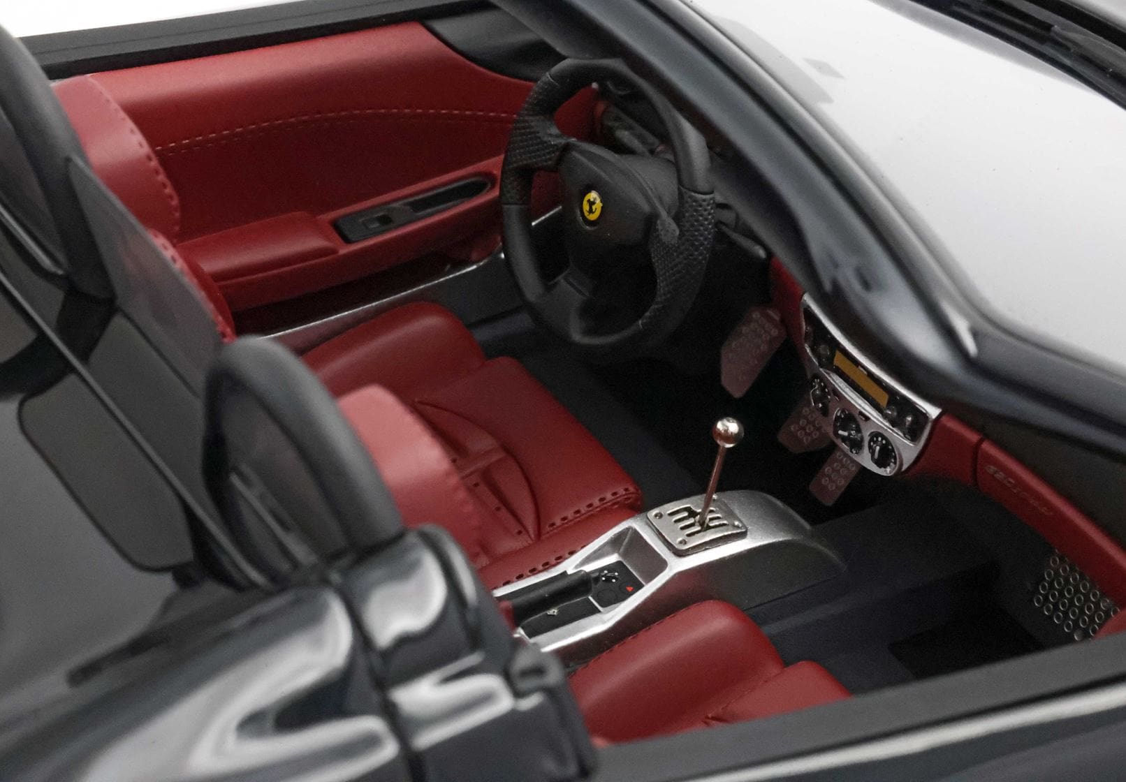 BBR Ferrari 360 Modena Spider Manual Transmission - Gloss Black - Bordeaux | 1:18 - Image 7