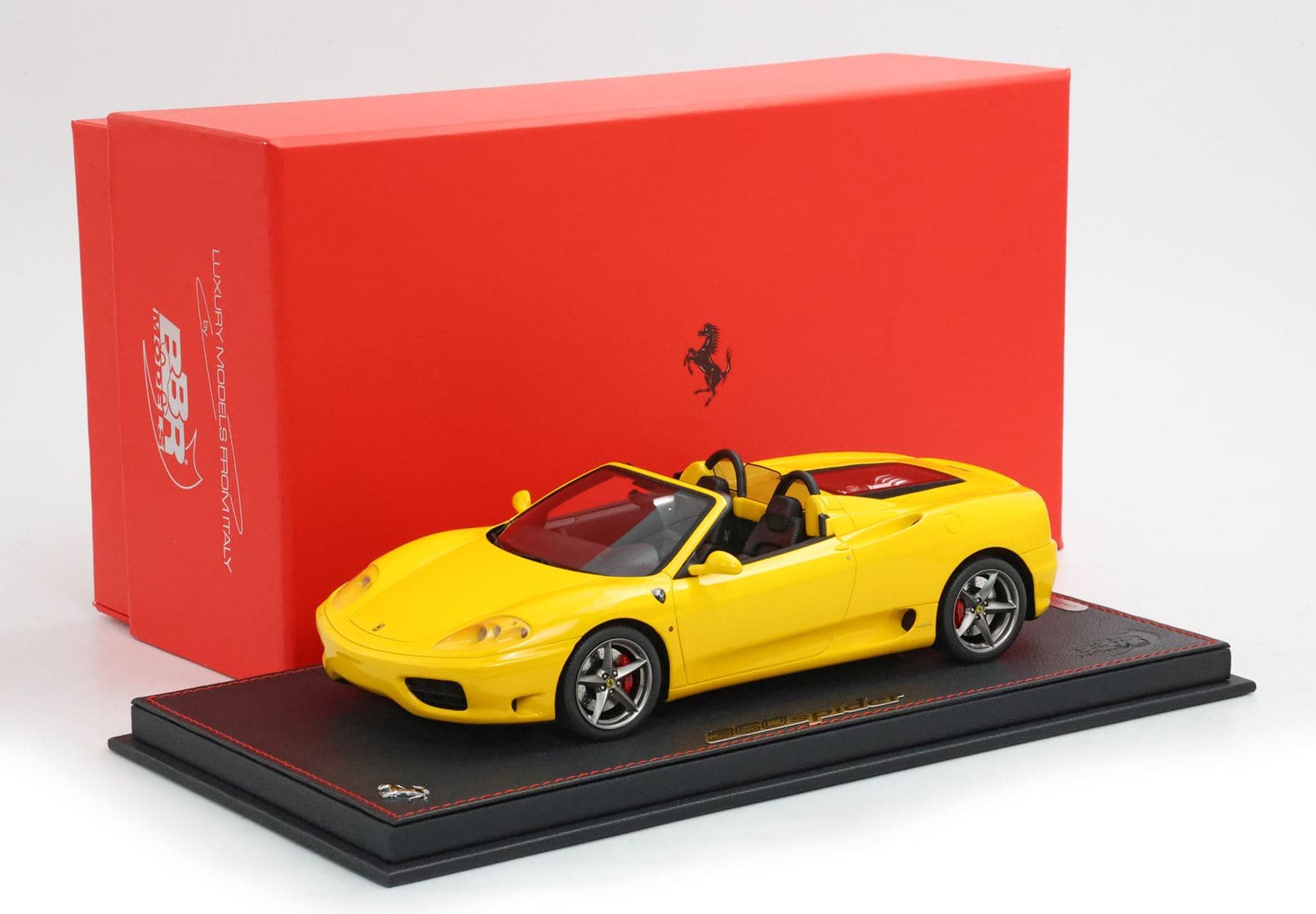 BBR Ferrari 360 Modena Spider Automatic Gearbox, Challenge Rear Grille, Italian Stripe - Modena Yellow / Black | 1:18 - 画像10