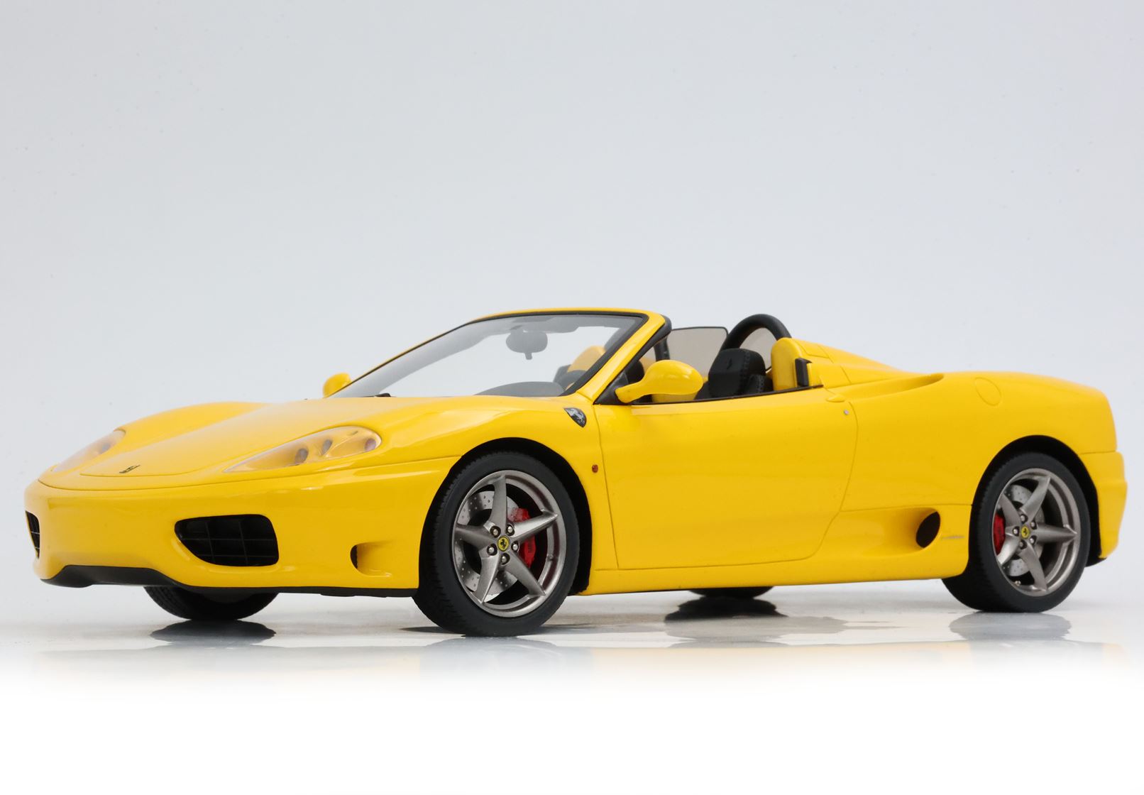 BBR Ferrari 360 Modena Spider Automatic Gearbox, Challenge Rear Grille, Italian Stripe - Modena Yellow / Black | 1:18 - 画像3