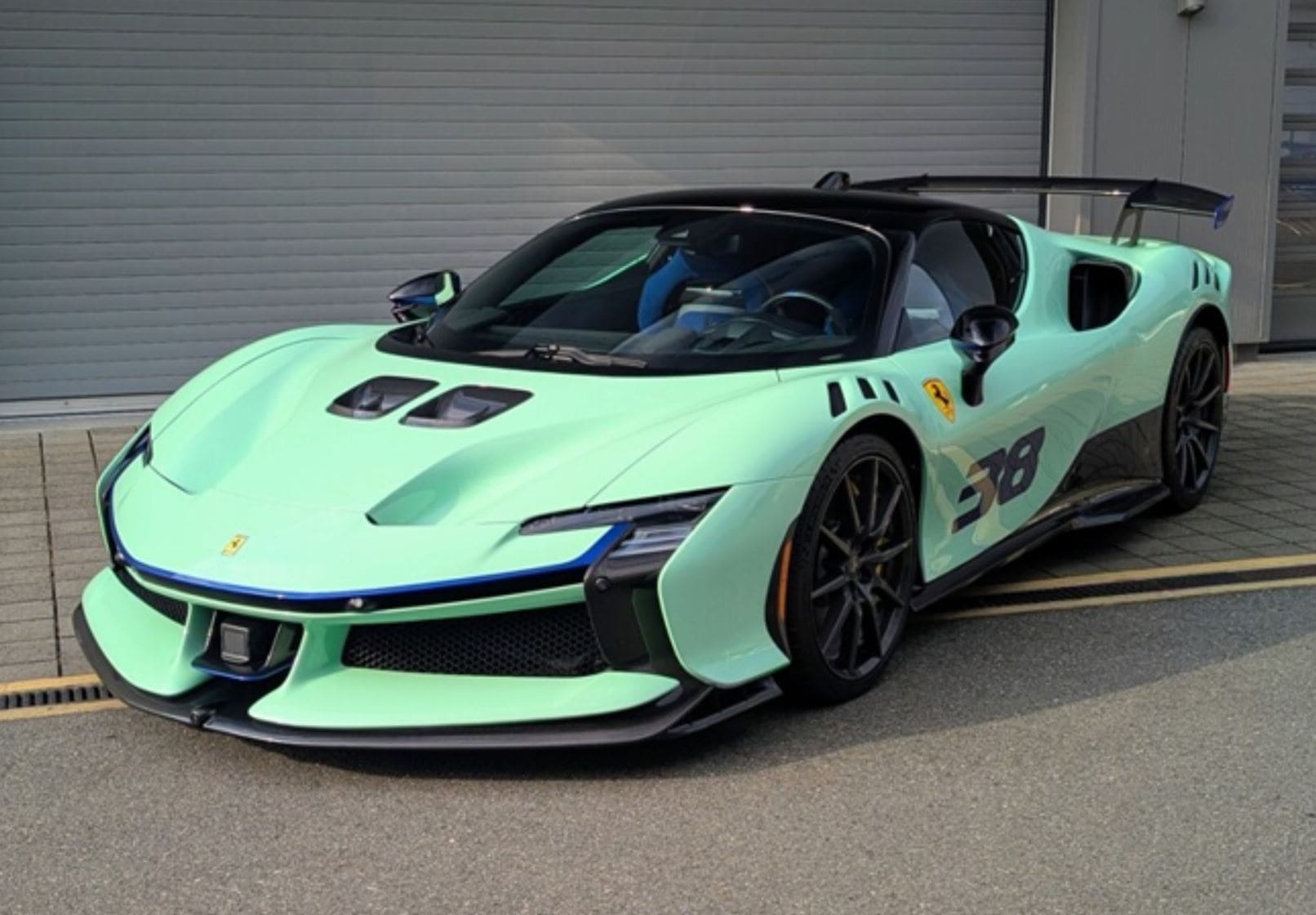 BBR Ferrari SF90 XX Stradale - Pale Green | 1:18 - Image 2