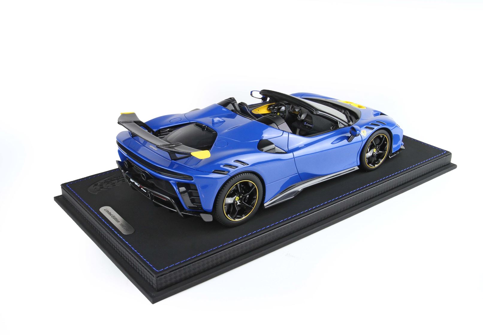 BBR Ferrari SF90 XX Spider - Dino Blue and Yellow | 1:18 - Image 2