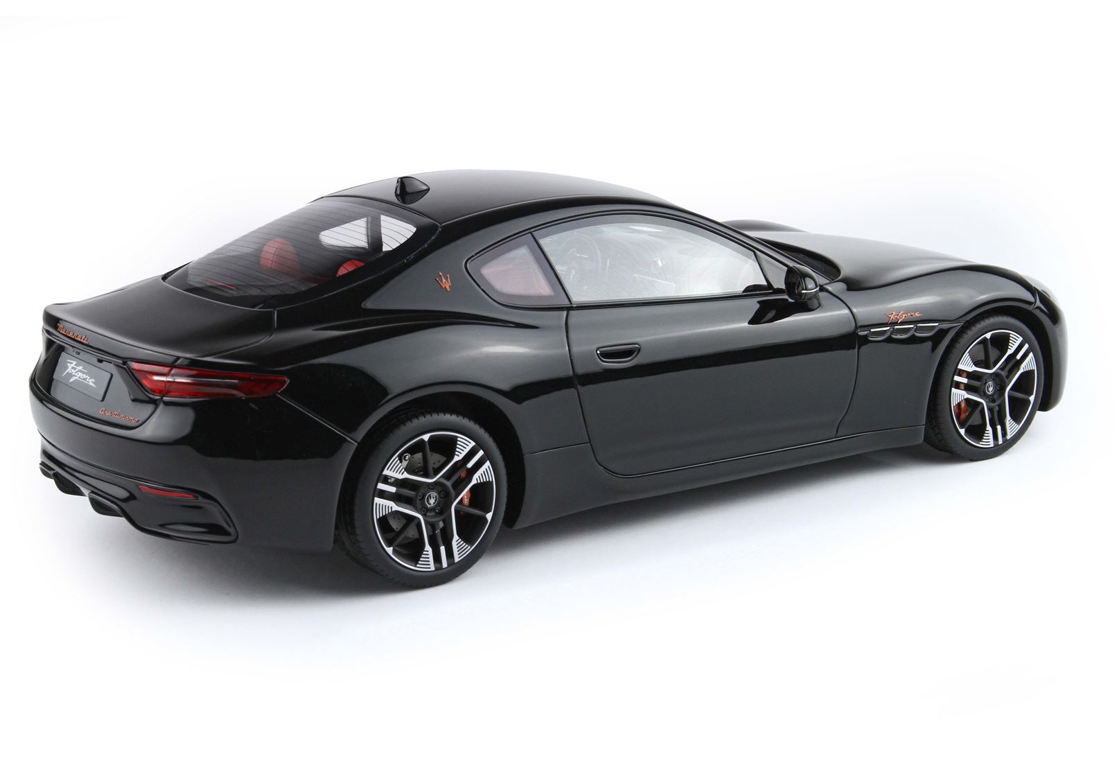BBR Maserati Granturismo Folgore 2023 - Absolute Black | 1:18 - Image 4
