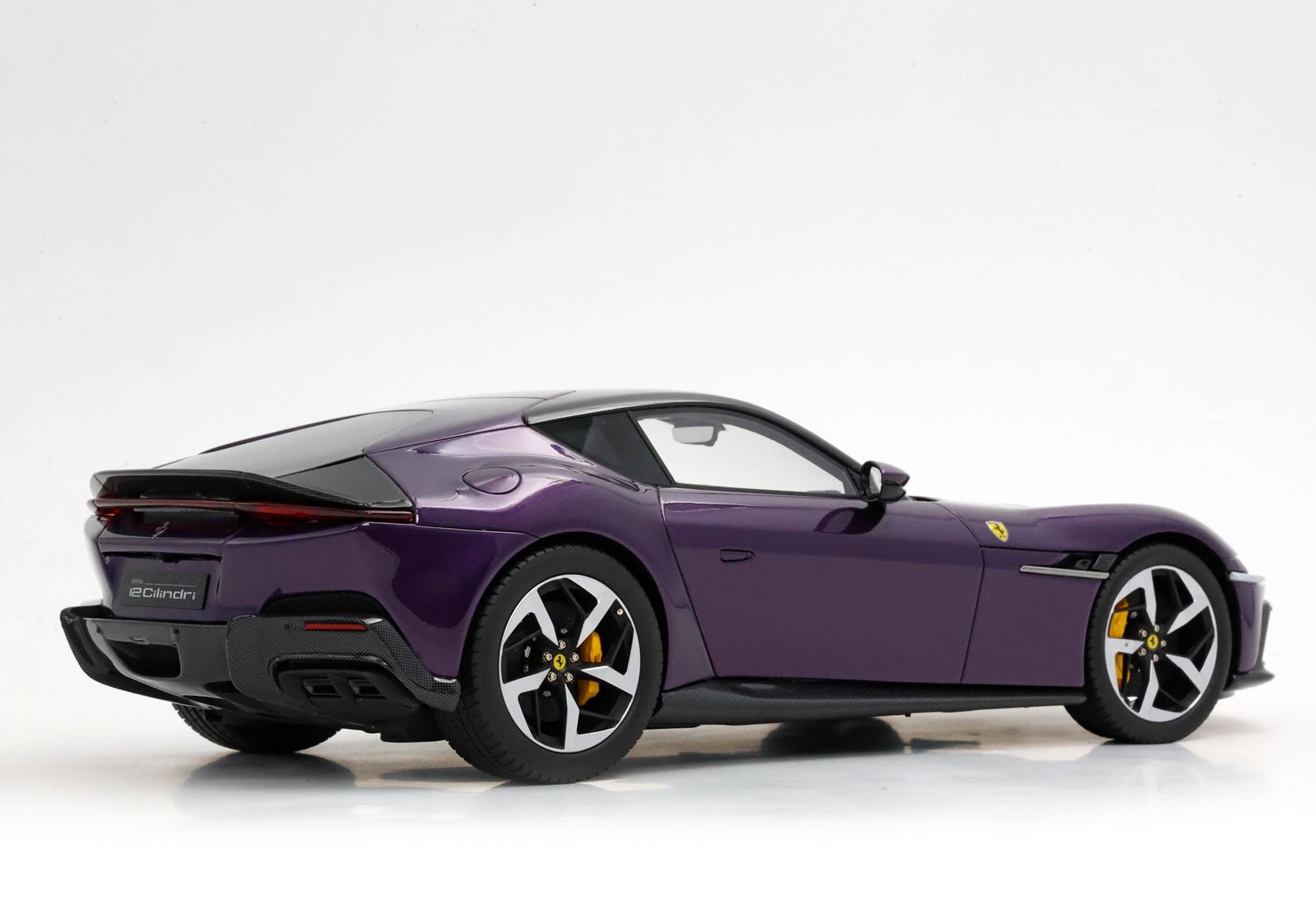 BBR Ferrari 12Cilindri Coupe - Purple Hong Kong | 1:18 - Image 5