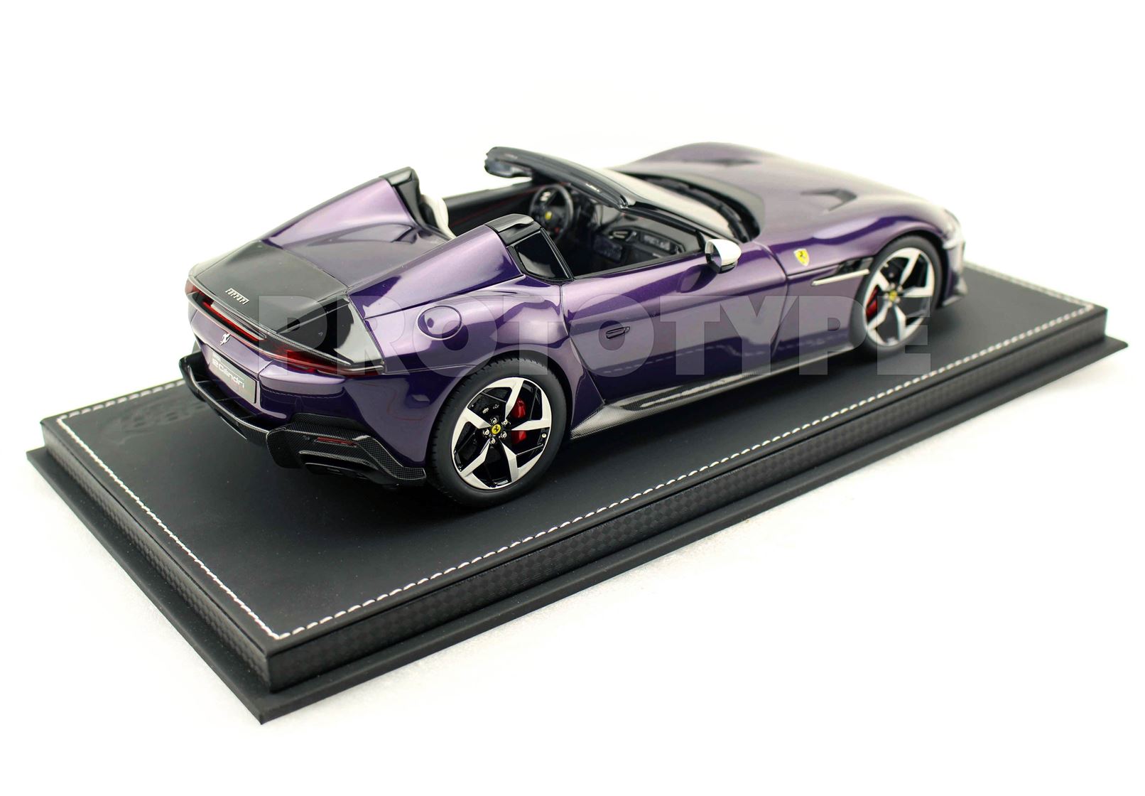 BBR Ferrari 12Cilindri Spider - Hong Kong Purple | 1:18 - Image 2