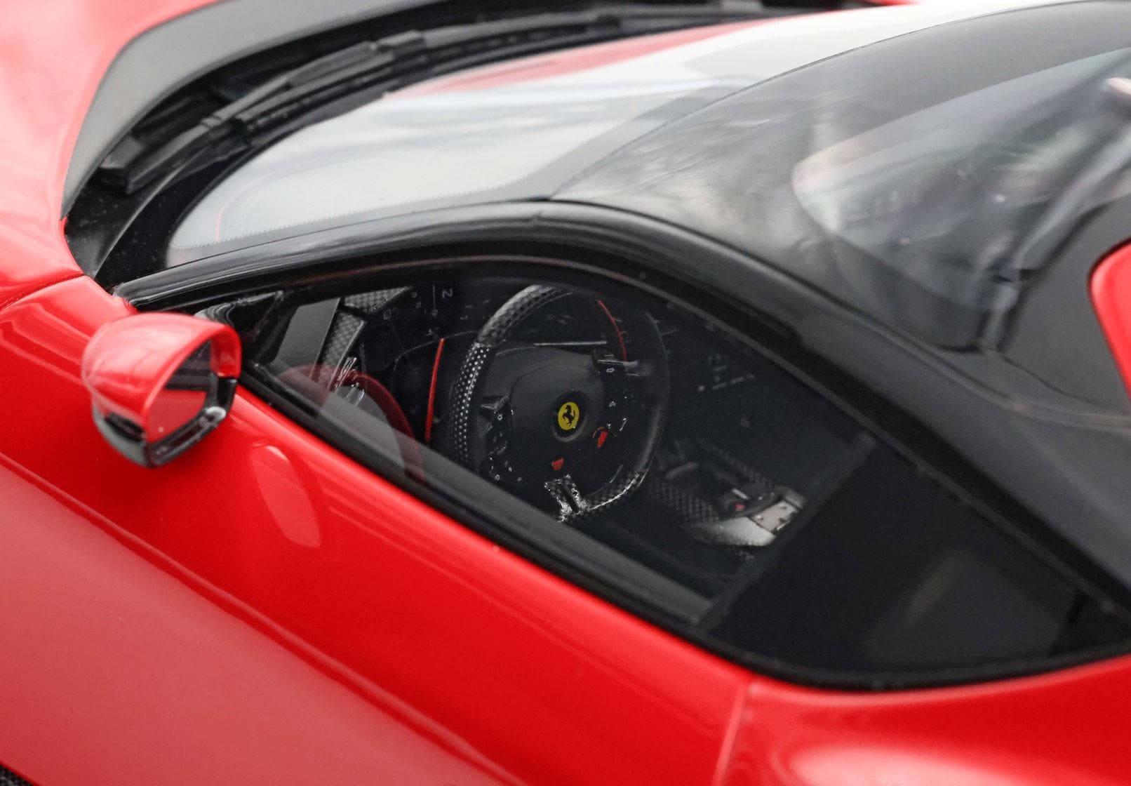 BBR Ferrari 12Cilindri Tetto Panoramico - Red | 1:18 - Image 7