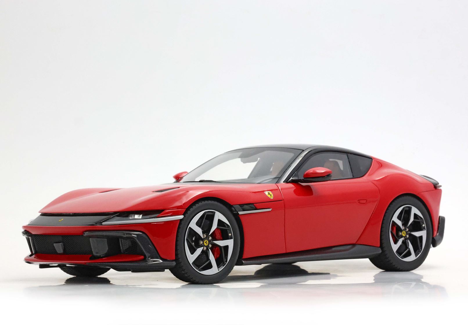 BBR Ferrari 12Cilindri Tetto Panoramico - Red | 1:18 - Imagen 4