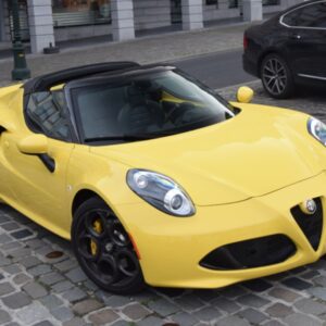 BBR Alfa Romeo 4C Spider - Prototype Yellow | 1:18