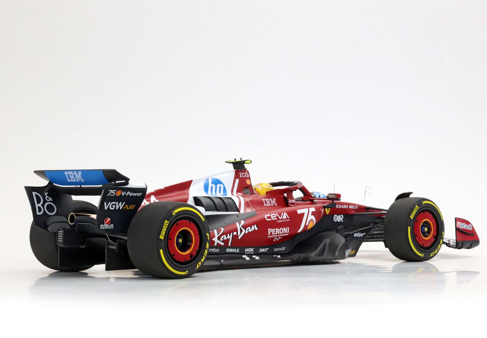 BBR Ferrari SF25 Monaco GP 2025 Shell 75 Years Livery Lewis Hamilton | 1:18 - Image 4