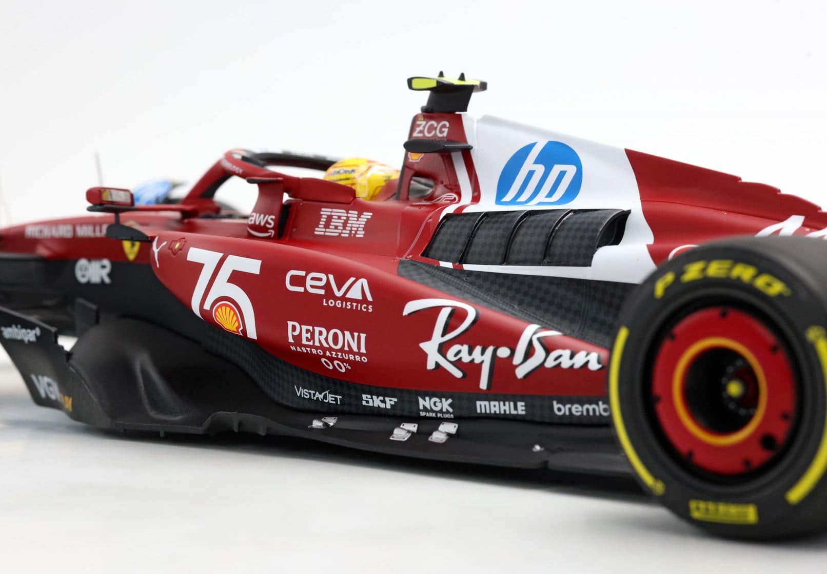 BBR Ferrari SF25 Monaco GP 2025 Shell 75 Years Livery Lewis Hamilton | 1:18 - Image 6
