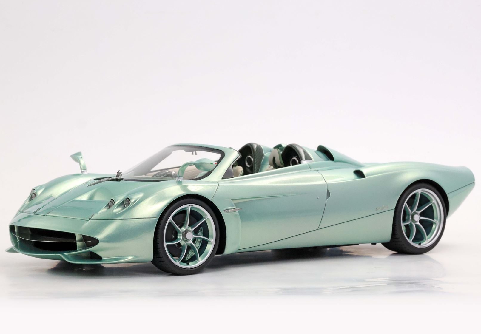 BBR Pagani Huayra Codalunga Speedster - Speedster Green | 1:18 – Bild 6