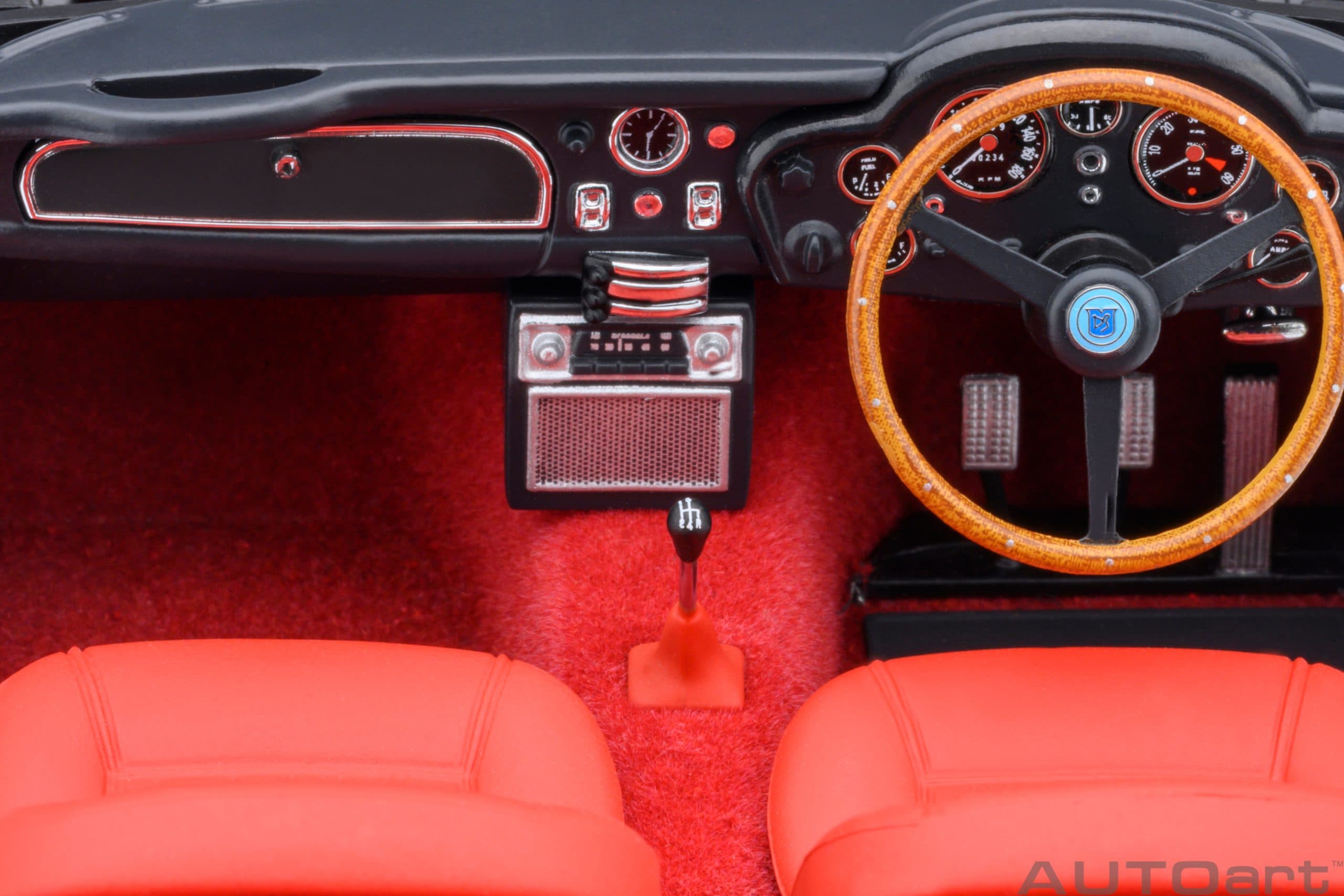AUTOart Aston Martin DB5 1964 1:18 - Dubonnet Rosso - Image 15